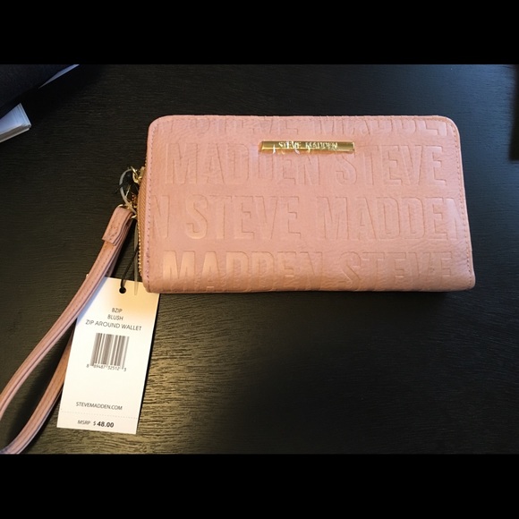 pink steve madden wallet